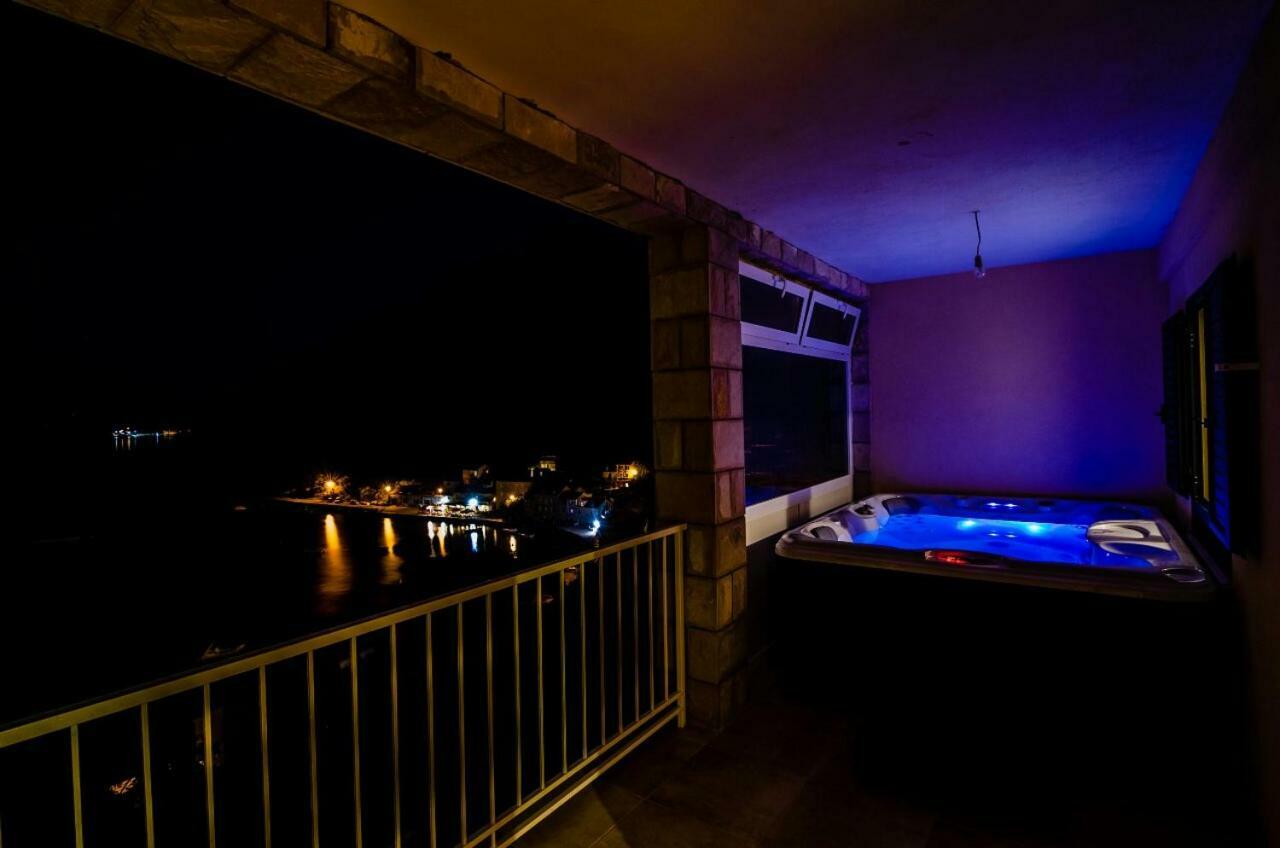 Adriatic - Apartment With Jacuzzi Sobra Extérieur photo